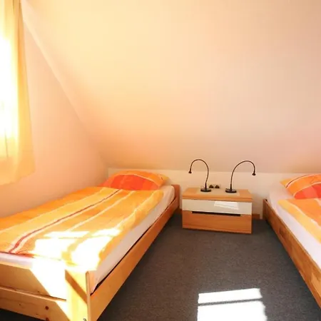 Kleine Pinkenburg Pinkenburg Sued - Im Haus 